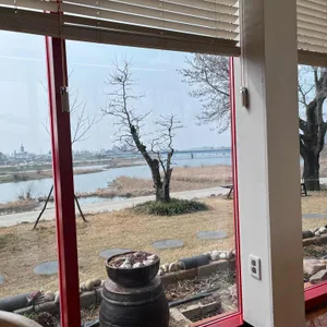 리버트리 리뷰 사진