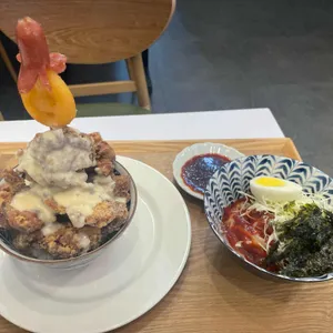 밥밥디라라 사진