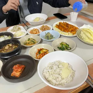 장릉보리밥 사진