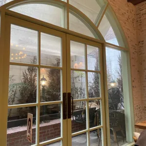 테니 리뷰 사진