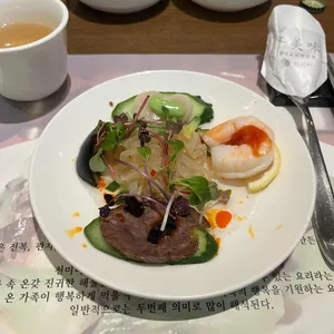 천미미 사진