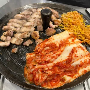 목구멍 사진