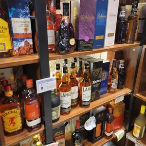 고래맥주창고 사진