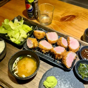 카츠오모이 사진