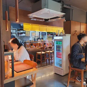 멘지 리뷰 사진