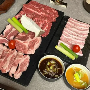 889 사진