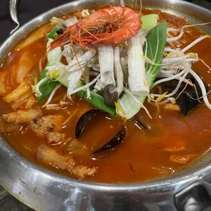 꿀꿀이통돼지 사진