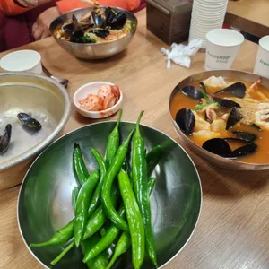 얼큰이칼국수 사진