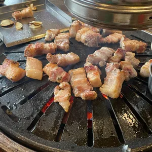 돌쇠와 석쇠 사진