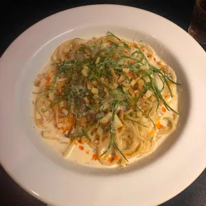 윤복 사진