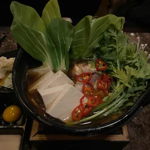 토리아에즈 사진