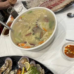쌍둥이네 사진