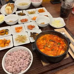 정찬 사진