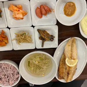 정찬 사진