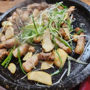 아궁이 화덕숯불구이 사진