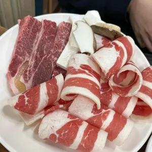 미락 꽃등심구이 돼지갈비 사진