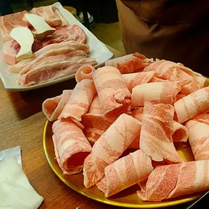 명가우돈 사진