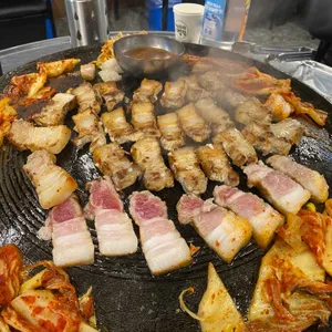 동두천솥뚜껑삼겹살 리뷰 사진