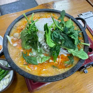 장미돼지국밥 사진