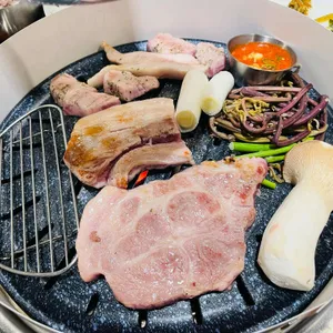 더바른식당 사진
