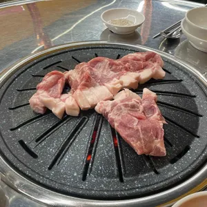 불타는왕소금숯불구이 사진