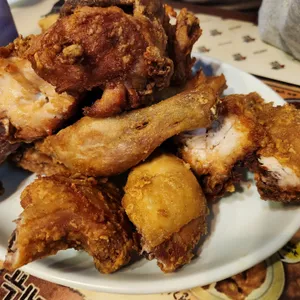 삼우치킨센타 사진