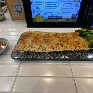 요미우돈 교자 리뷰 사진