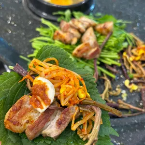 통통돼지 사진