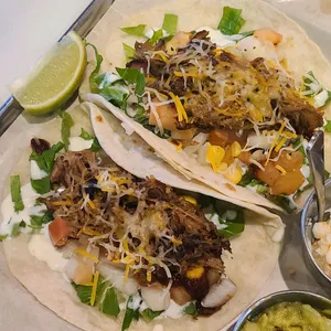 타코앤칩스 리뷰 사진