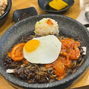 반곡돌위에짜장 사진