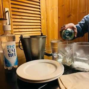 낯 리뷰 사진