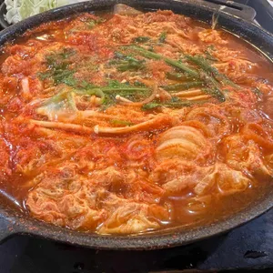 돈카라 사진