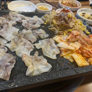불구이돈 사진