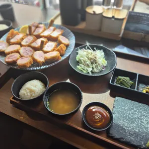 범돈 사진