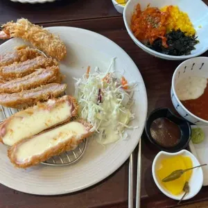별달돈까스카페 사진