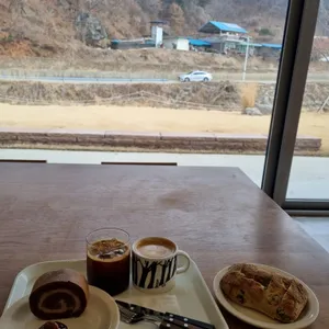 쉐즈롤 사진