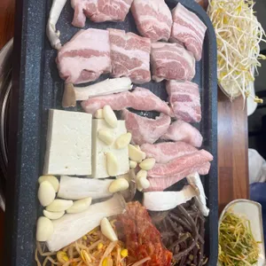 고깃집 사진