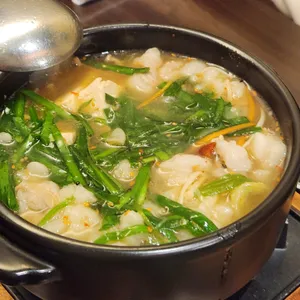 쿠모 사진