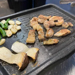 지돼로 사진