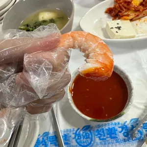 고래와새우 사진