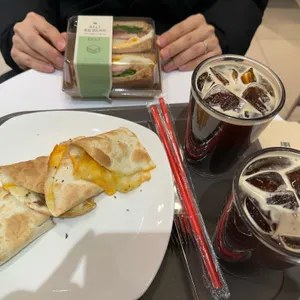 할리스 사진