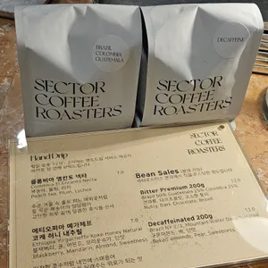 섹터커피 리뷰 사진