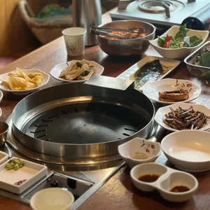 고기굽는남자 사진