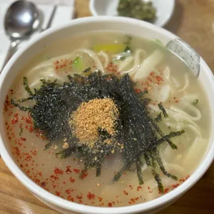 할매칼국수 사진
