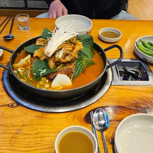 조마루감자탕 사진