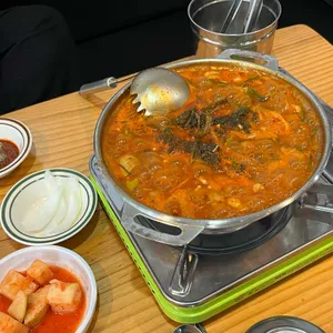 명가옥 사진