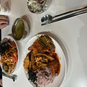 깐부치킨 사진