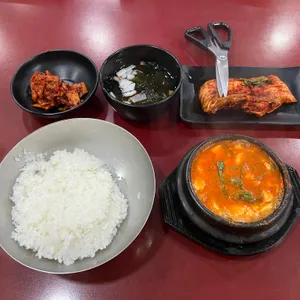 돌고래순두부 사진