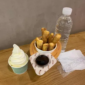 스트릿츄러스 사진