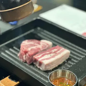 돈블랑 사진